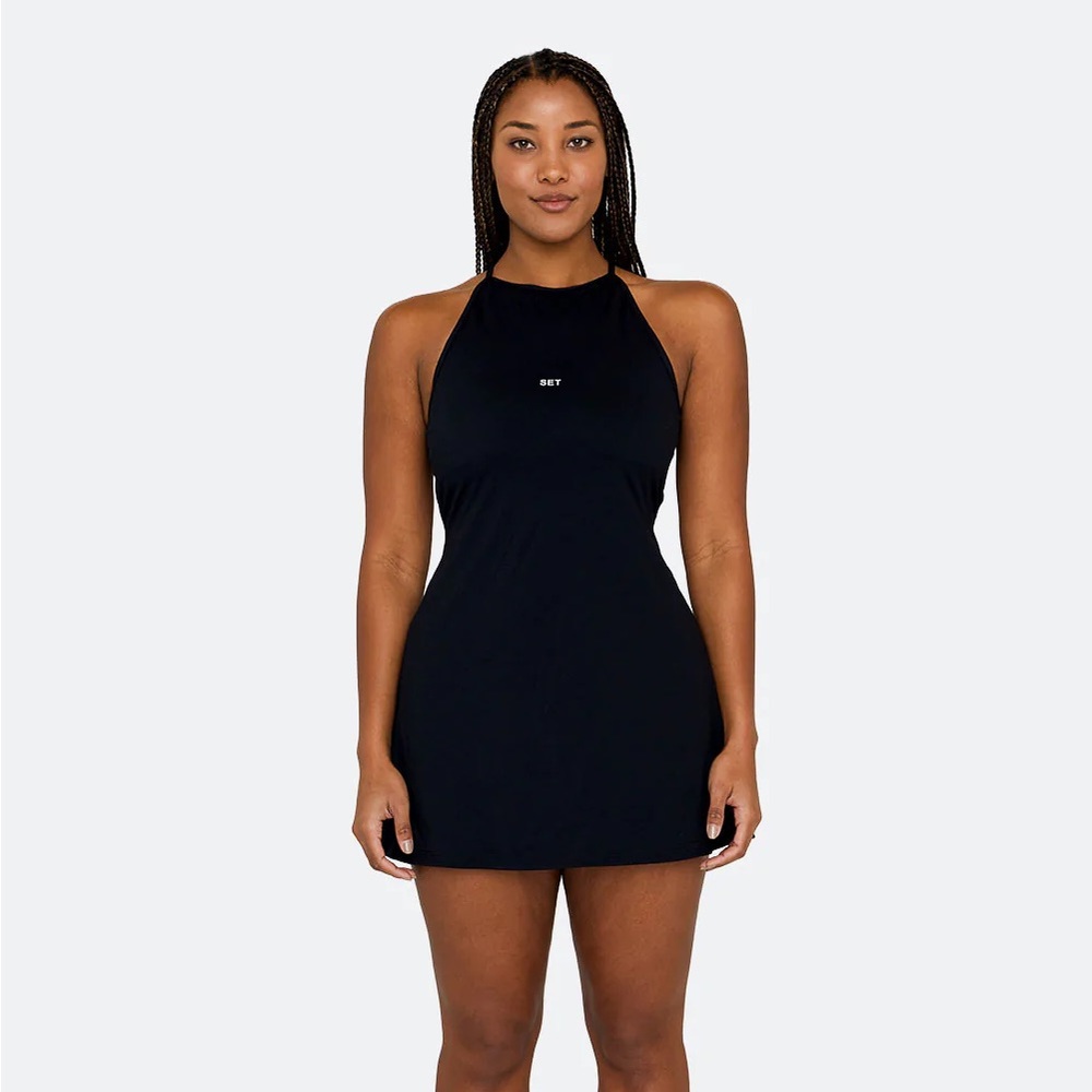 Set Active Black Dress